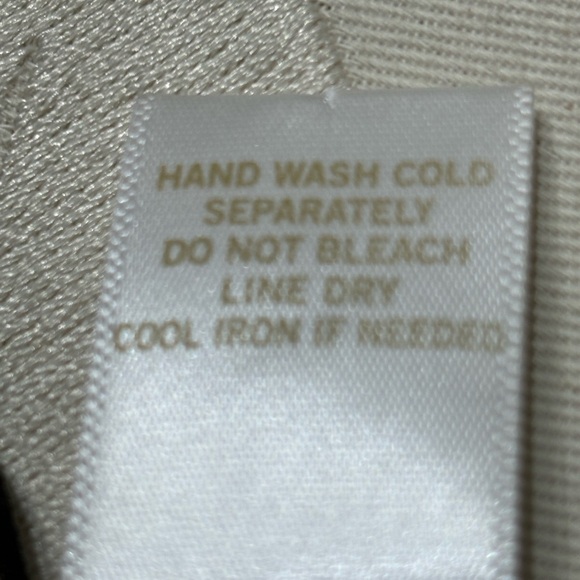 Cache Sleeveless blouse size S - Picture 10 of 10